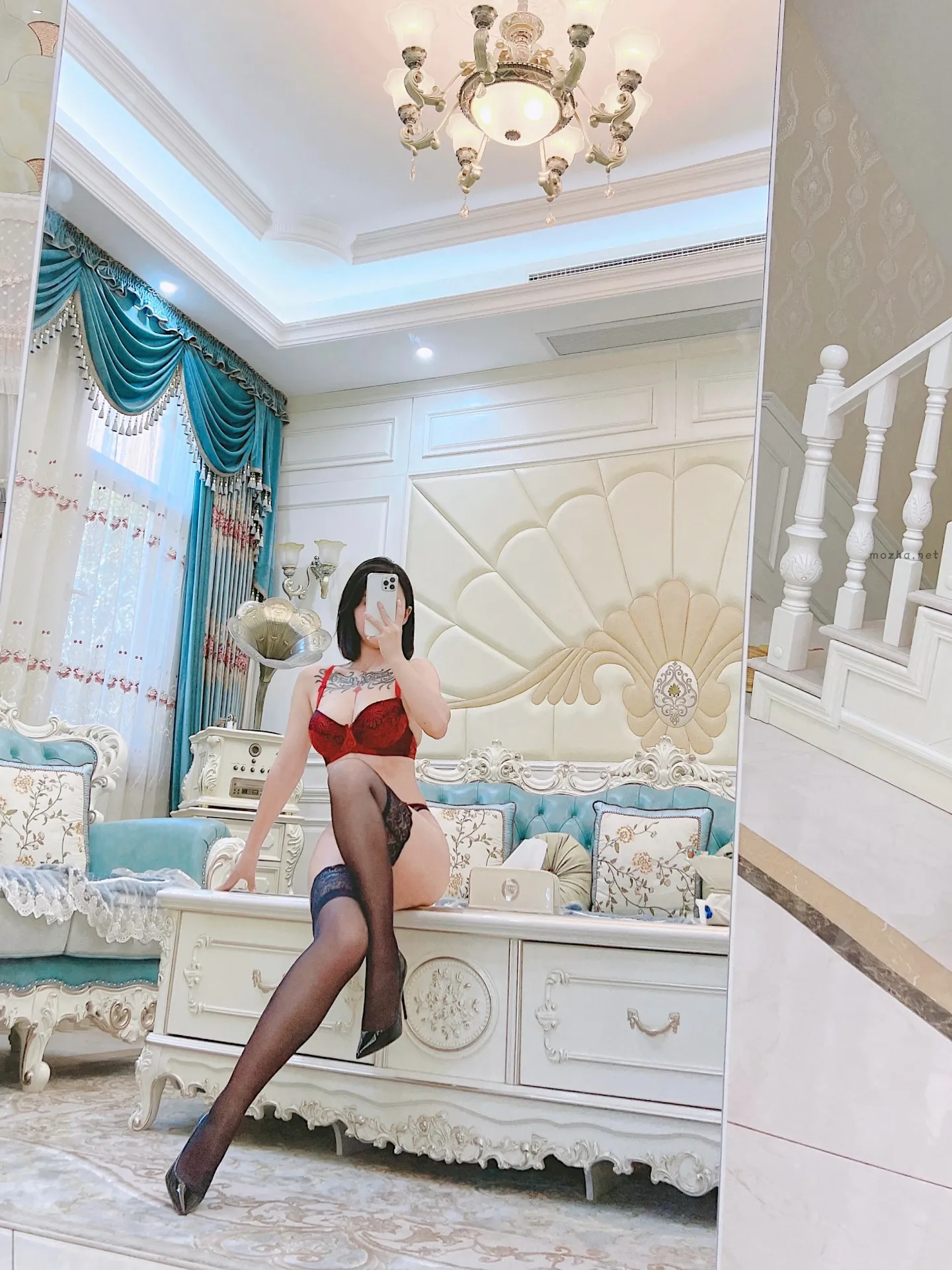 张老师 – 蕾丝边黑丝情趣【26P】